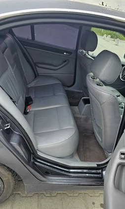 BMW Seria 3 cena 16500 przebieg: 323000, rok produkcji 2002 z Poznań małe 137